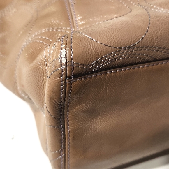 Coach Signature Stitch Patent Leather Tan with Lavender Large Tote Bag - Picture 12 of 16
